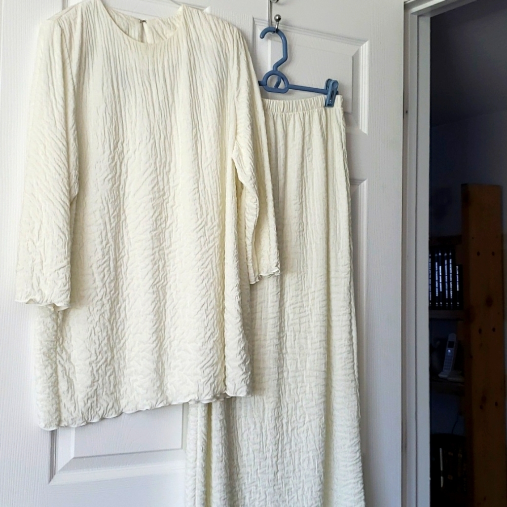 Cream colored skirt and top